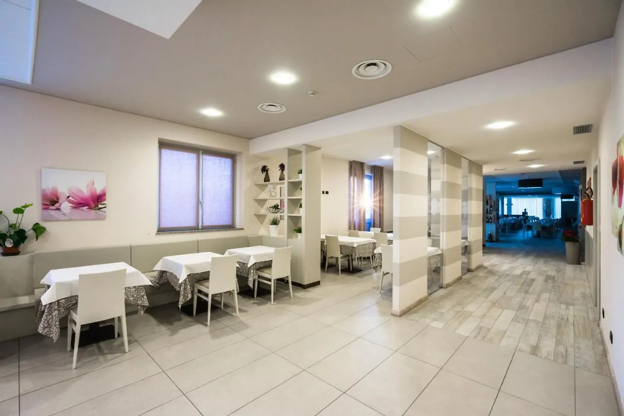 ***  Hotel Rizzi Castel San Giovanni  Italia